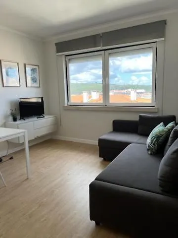 New Aqueduct View Romantic Apartment In Campolide - 2B Lisbon