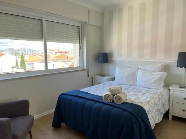 New Aqueduct View Romantic Apartment In Campolide - 2B Lisbon